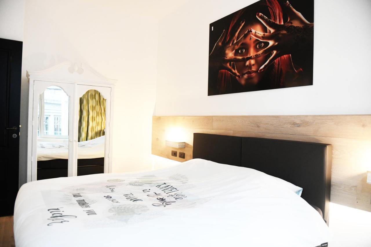 Women Of The World - Antwerp Apartment Exterior photo